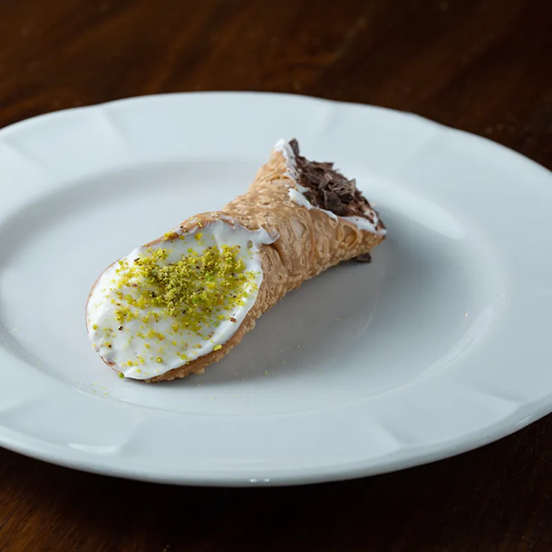 Cannolo alla ricotta — Unni Don Nino - Osteria Bar, Sant'Angelo di Brolo (foto 1)