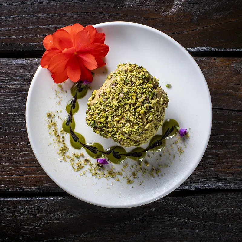 Tartufo al pistacchio — Osteria della carne, Sant'Angelo di Brolo (foto 1)