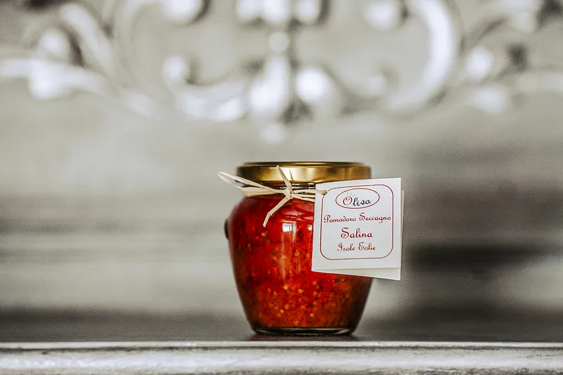 Patè di pomodoro seccagno di Salina