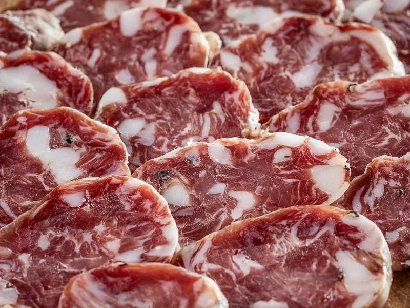 Salame al pepe nero e Salame al Pistacchio