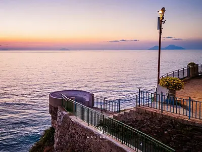 Rotonda sul mare Capo Skino — Gioiosa Marea · Ttattà Go