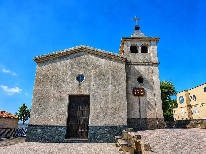 Chiesa di Piana