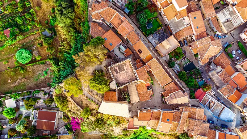 Centro storico di Brolo