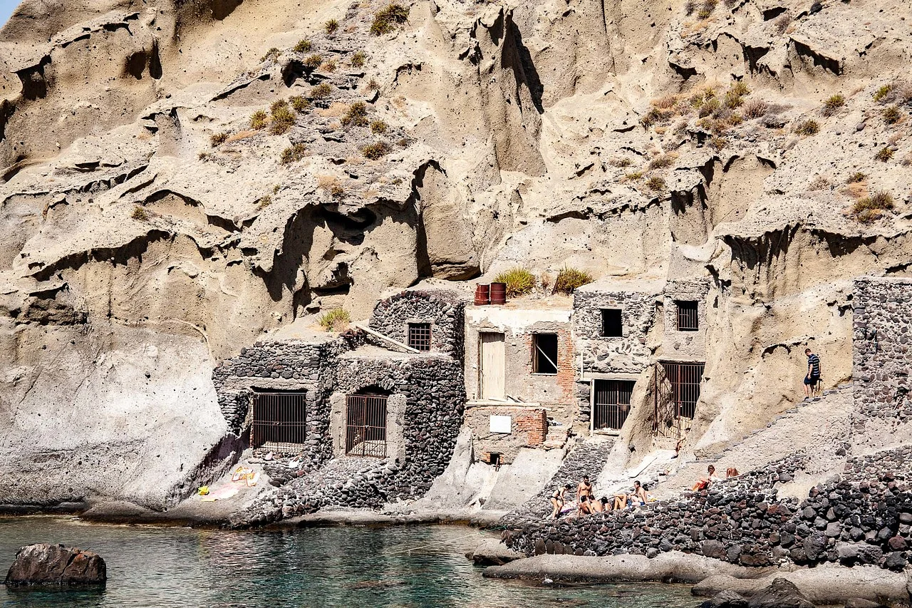 Baia di Pollara — Pollara · Ttattà Go