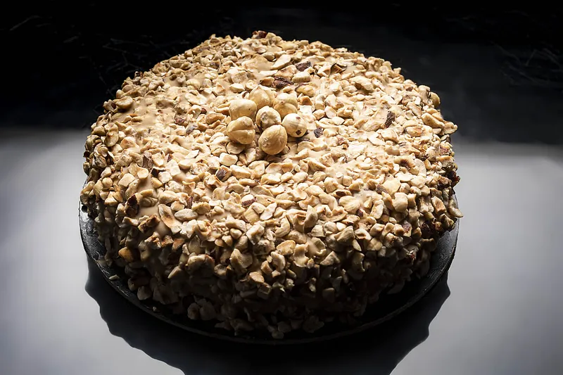 Torta gelato nocciolosa