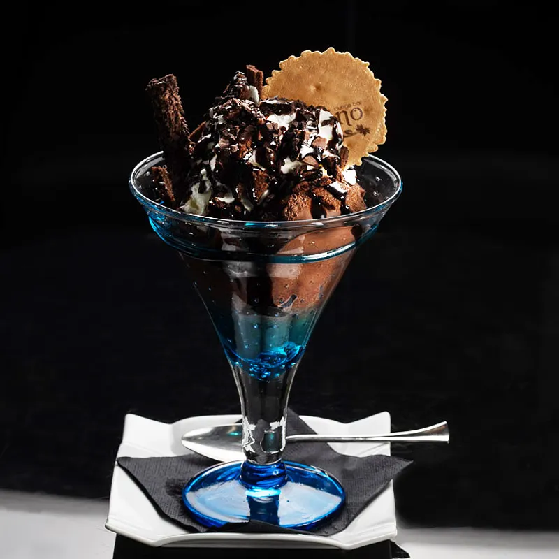 Coppa di gelato artigianale — DiVino Lounge Bar, Gioiosa Marea (foto 1)